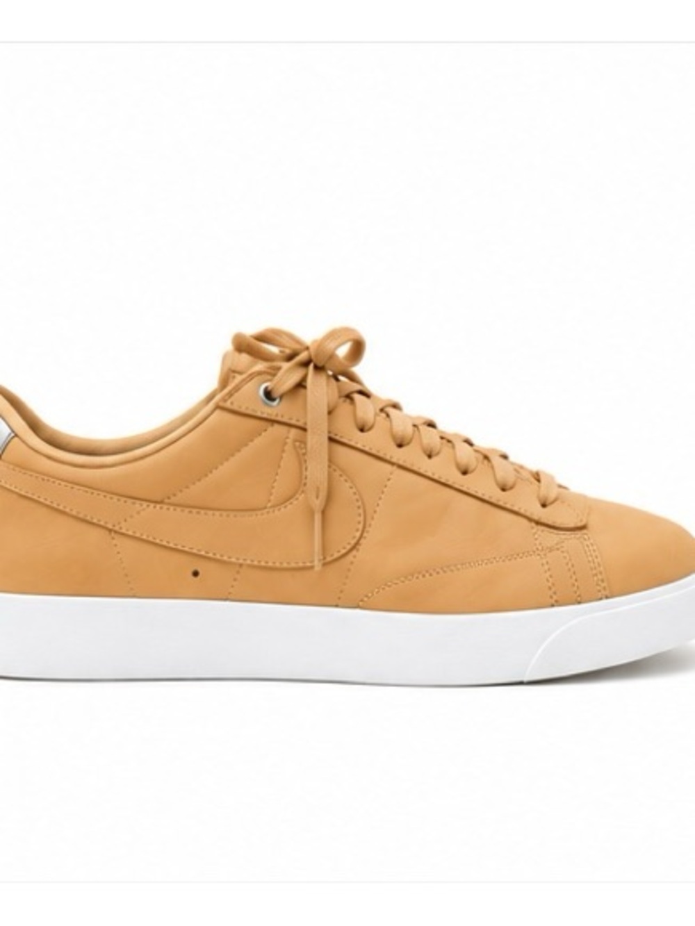Nike Women’s Tan Sneakers Size 9.5 – Leather Low Top Casual Shoes - Picture 2 of 4